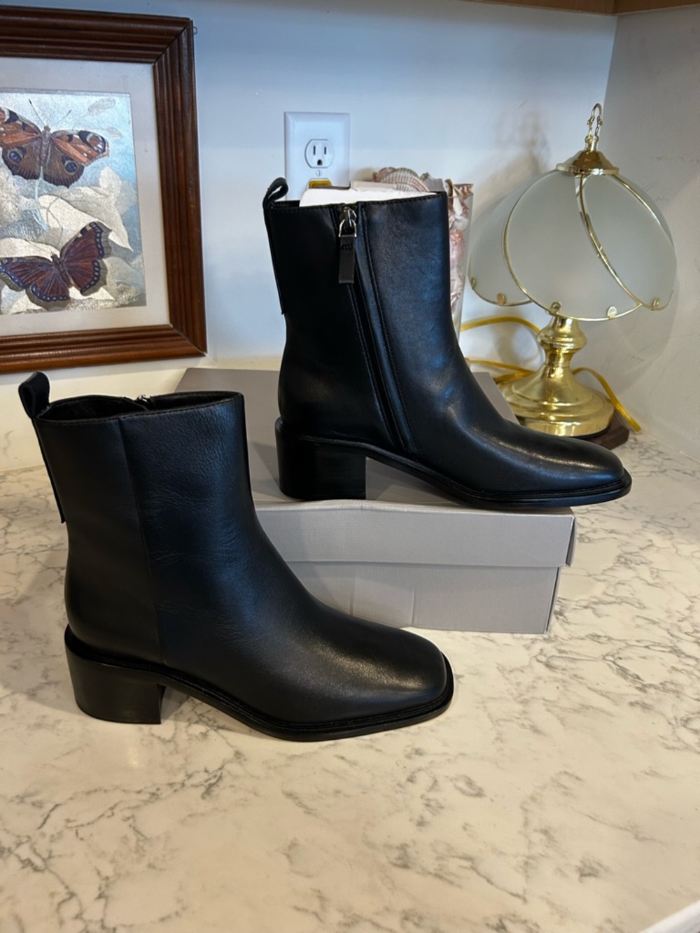 NWT Everlane The City Boot Black Leather Heeled Ankle Bootie Size 7
